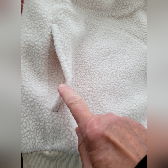 NWT Women's Plus Size 4X Fleece Pullover Outerwear Cream Color - Picture 13 of 16